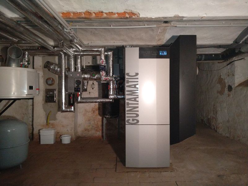 Pellets Zweifamilienhaus-01